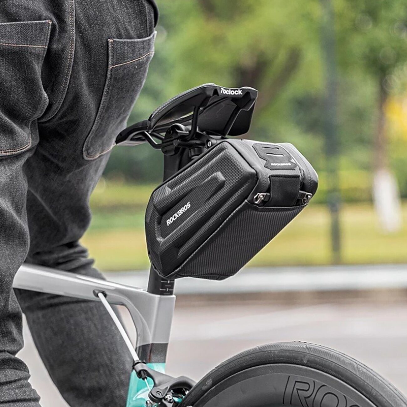 Rockbros B69 bicycle saddle bag 1.8l with easy release system - black - imagine 8