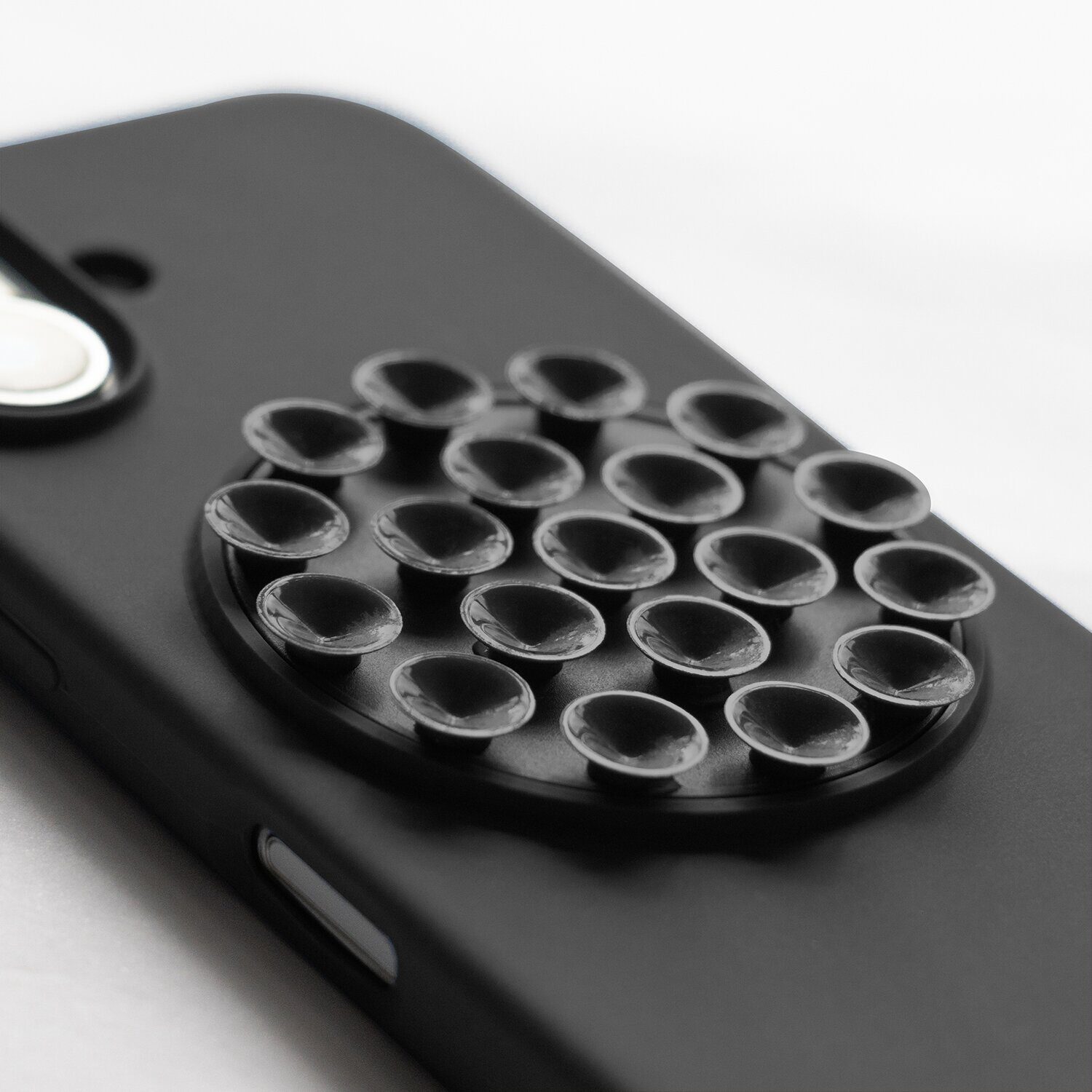 Silicone Stick case for iPhone 17 Air 6,6" black - imagine 2