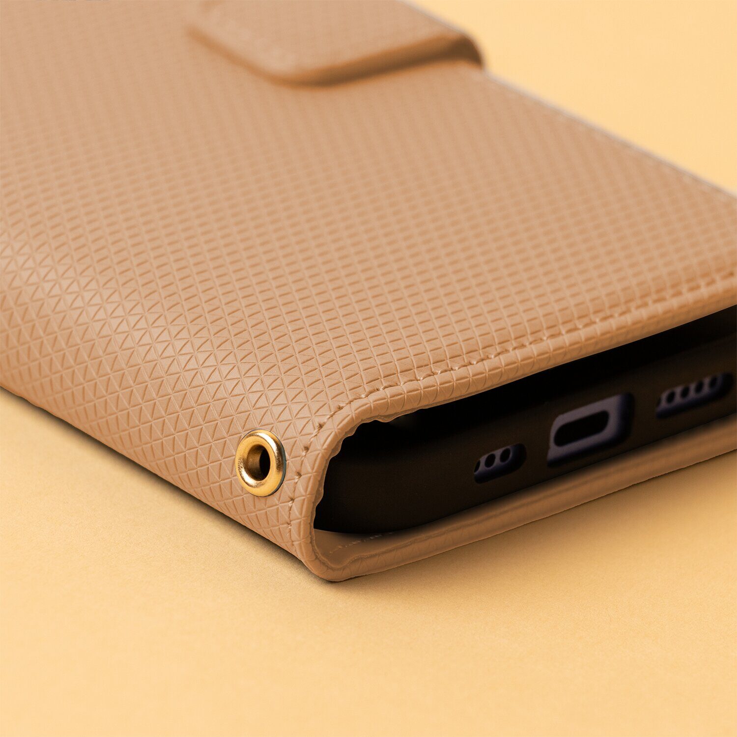 Smart Triangle case for iPhone 17 Pro Max 6,9" / 18 Pro Max 6,9" brown - imagine 4