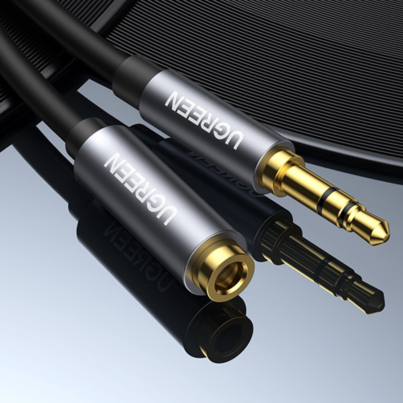 Ugreen AV118 10592 cable 3.5 mm mini jack (male) / 3.5 mm mini jack (female) 1m - silver - imagine 4