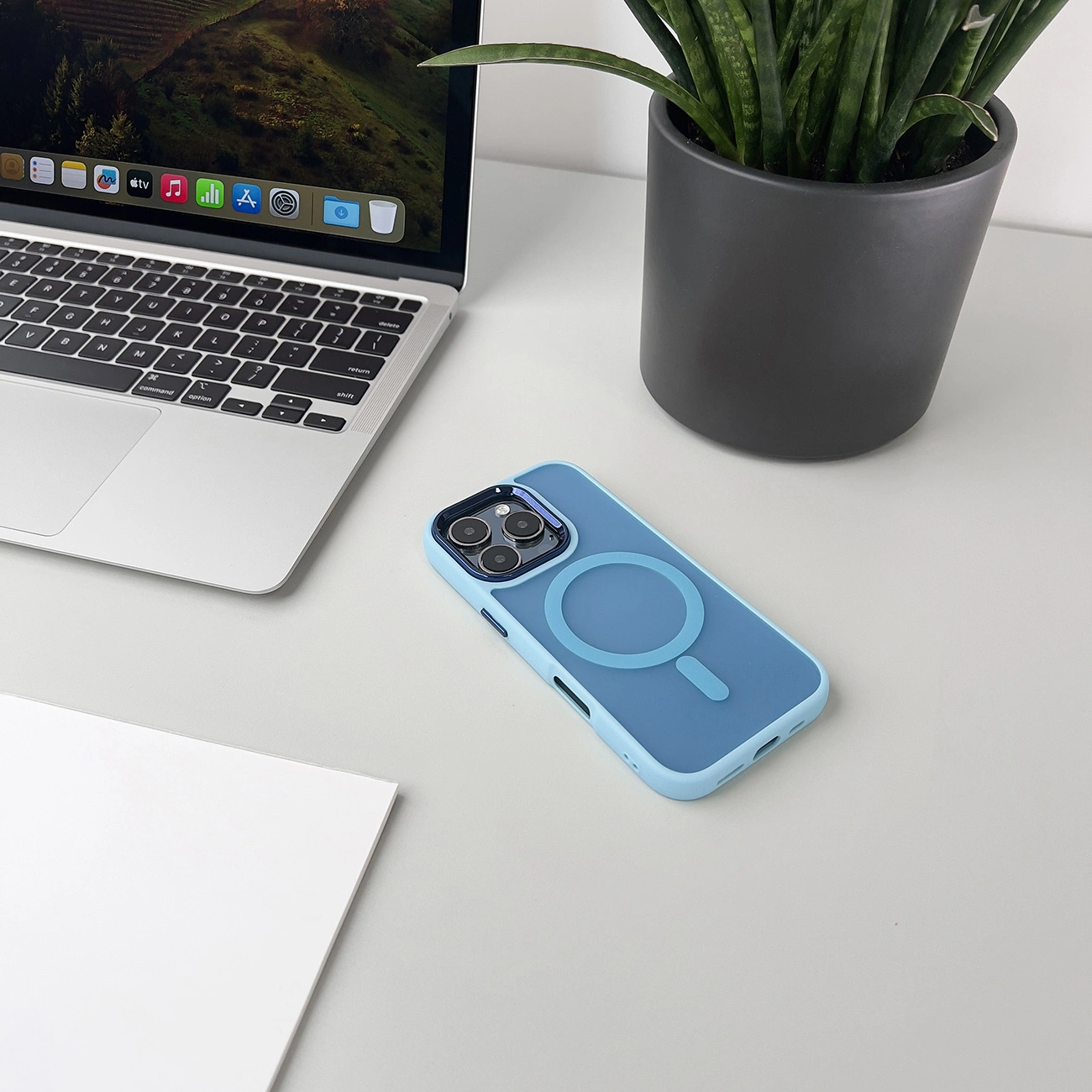 Fashion Case with MagSafe for iPhone 16e / 17e - Blue - imagine 6
